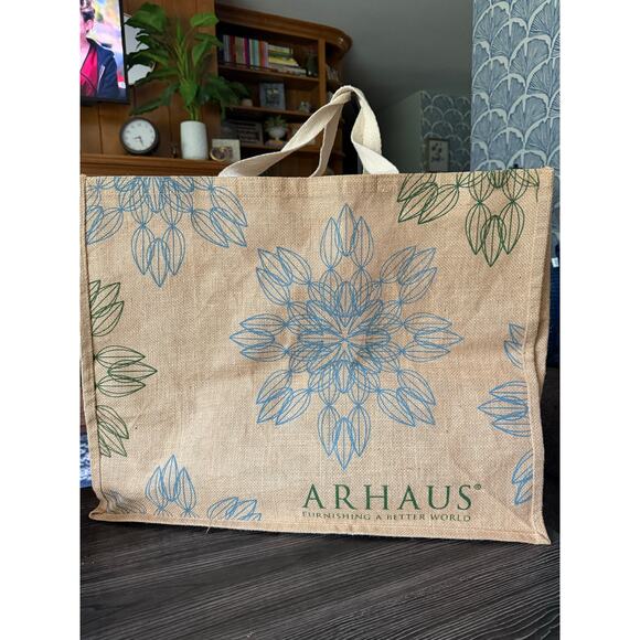 ARHAUS Jute Floral Tote Bag - Picture 1 of 6